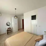 Gasthuis Dreamades House Dhërmi