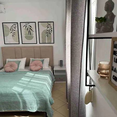 Dreamades House 3* Dhërmi