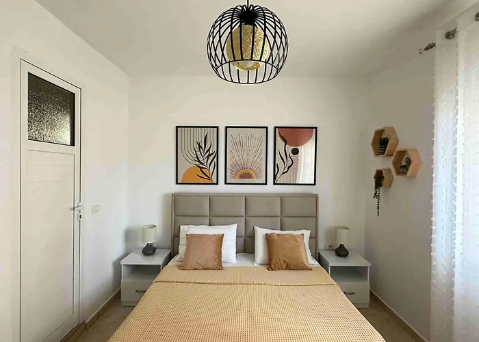 Dreamades House Gæstehus Dhërmi
