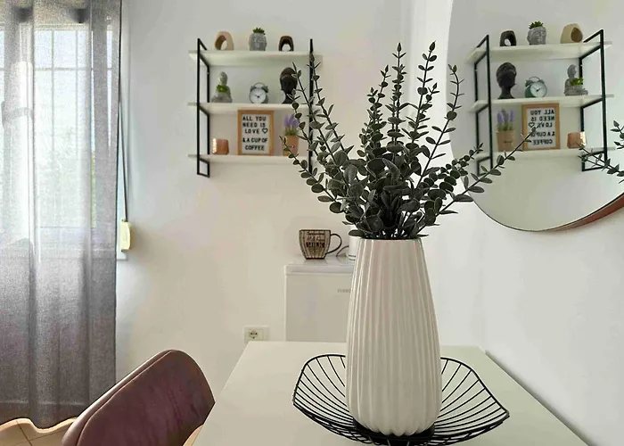 Dreamades House 3*