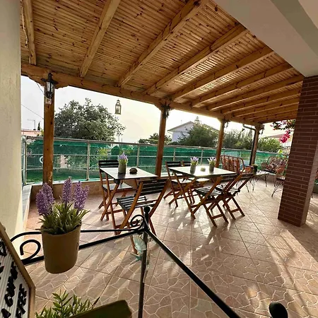 Casa de hóspedes Dreamades House