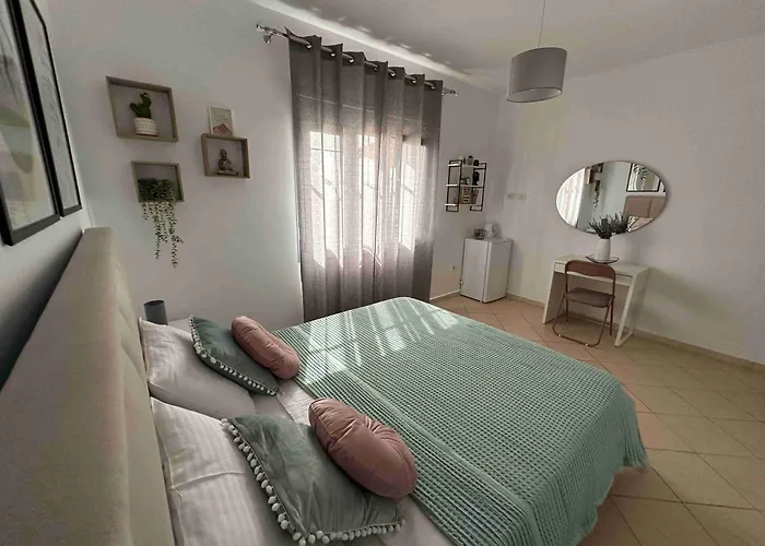 Dreamades House 3*
